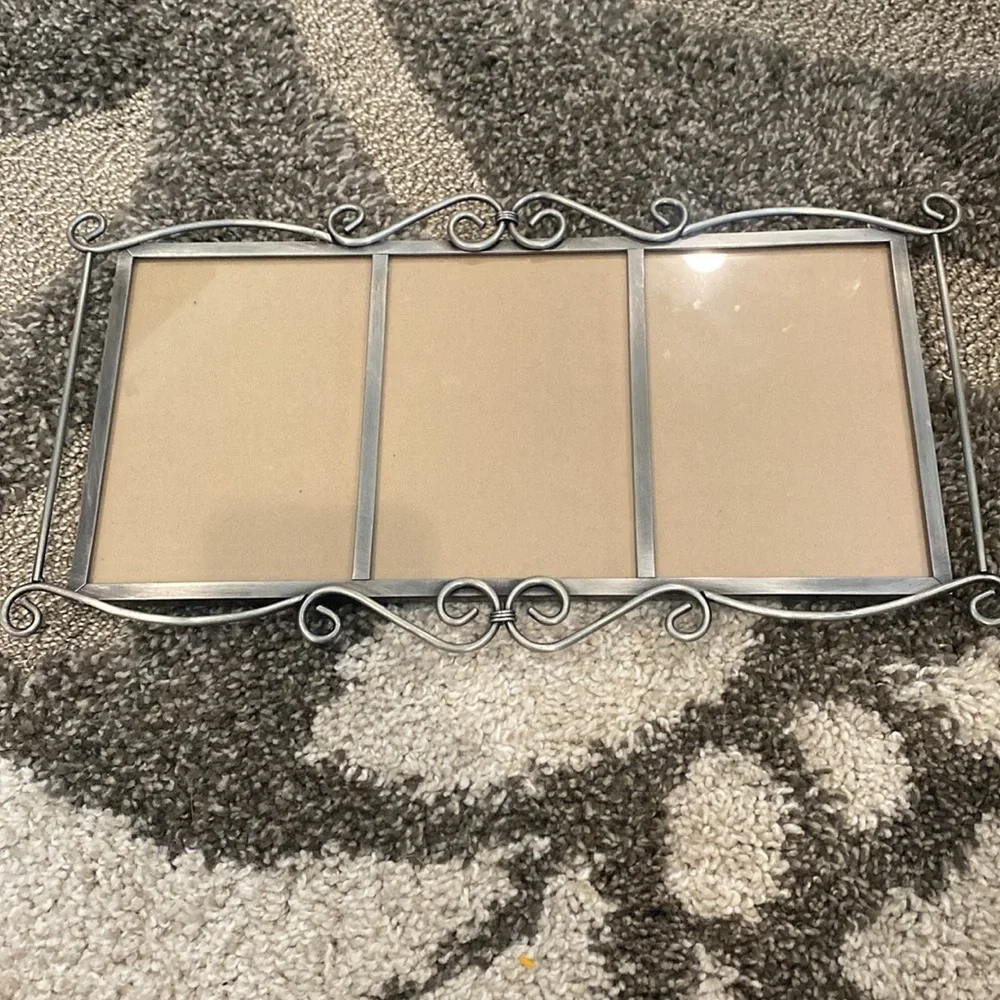 Vintage Fetco Richford Pewter 3 Slot 5x7 Picture Frame Collage 16x9”.